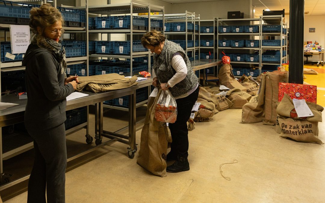 Voorbereidingsavond bij de Voedselbank vol Sint-voorpret